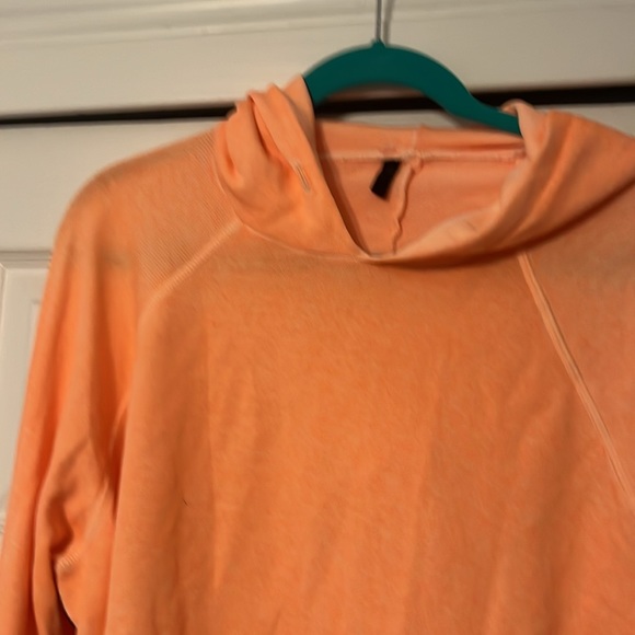 UNRAVEL PROJECT Basic Hoodie Sweatshirt - Picture 2 of 7